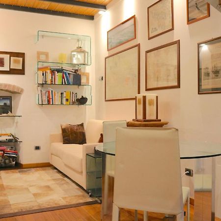 Charming Apartment In The Navigli District - 4 People Milán Exterior foto