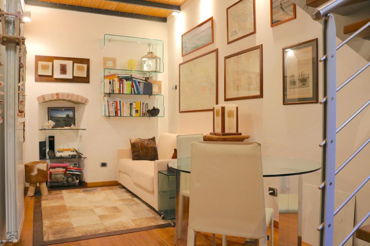 Charming Apartment In The Navigli District - 4 People Milán Exterior foto